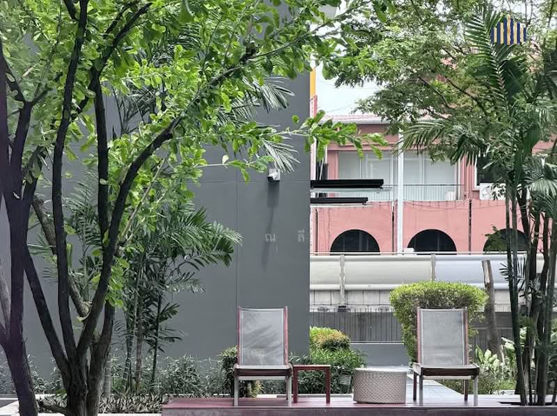 IDEO MOBI Sukhumvit 81, Bangkok, 2097 Sukhumvit Road, Bang Chak, Phra Khanong, Bangkok, 2 Bedrooms, 44 sqm, Condo For Sale, by คุณลี, 500426472 - DDproperty.com