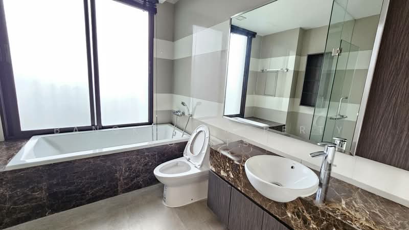 The Grand Villa, Bangkok, 3 Soi Ekkamai 2, Sukhumvit 63 Road, Phra Kanong Nua, Watthana, Bangkok, 2 Bedrooms, 200 sqm, Condo For Rent, by BANGKOK PROPERTY AGENTS, 500426487 - DDproperty.com