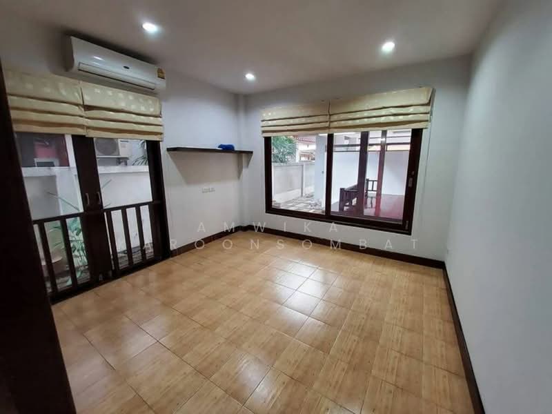 บ้านอบอุ่น, Nonthaburi, Sao Thong Hin, Bang Yai, Nonthaburi, 3 Bedrooms, 290 sqm, Single Detached House For Rent, by Amwika Karoonsombat, 500426489 - DDproperty.com