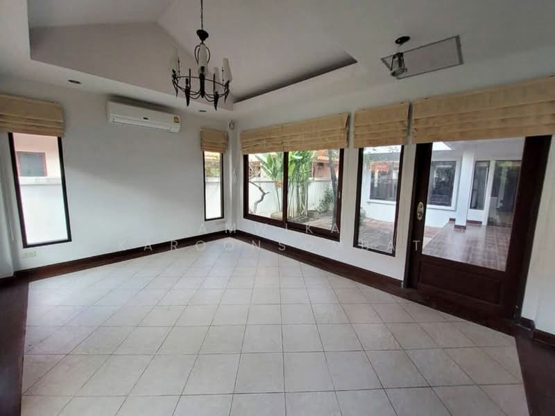 บ้านอบอุ่น, Nonthaburi, Sao Thong Hin, Bang Yai, Nonthaburi, 3 Bedrooms, 290 sqm, Single Detached House For Rent, by Amwika Karoonsombat, 500426489 - DDproperty.com
