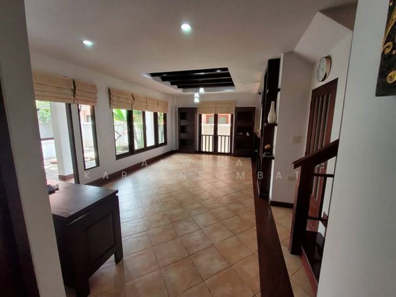 บ้านอบอุ่น, Nonthaburi, Sao Thong Hin, Bang Yai, Nonthaburi, 3 Bedrooms, 290 sqm, Single Detached House For Rent, by Amwika Karoonsombat, 500426489 - DDproperty.com