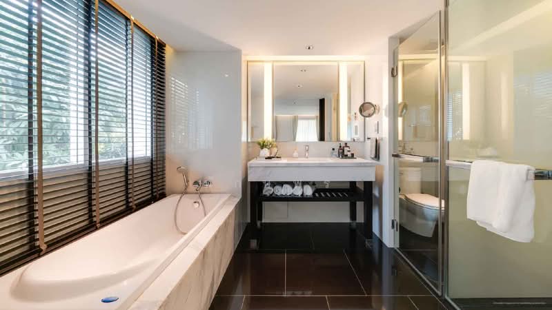 The Private Residence Rajdamri, Bangkok, Soi Sarasin 2, Sarasin Road, Lumphini, Pathum Wan, Bangkok, 4 Bedrooms, 282 sqm, Condo For Sale, by ทักษพร, 500426515 - DDproperty.com