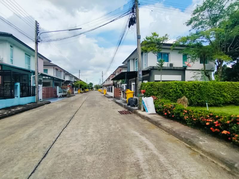 เดอะ เซ็นทรัล พาร์ค 1, Nakhon Si Thammarat, Pak Nakhon, Muang Nakhon Sri Thammarat, Nakhon Si Thammarat, 3 Bedrooms, 150 sqm, Single Detached House For Sale, by The Best Property พริก, 500426553 - DDproperty.com
