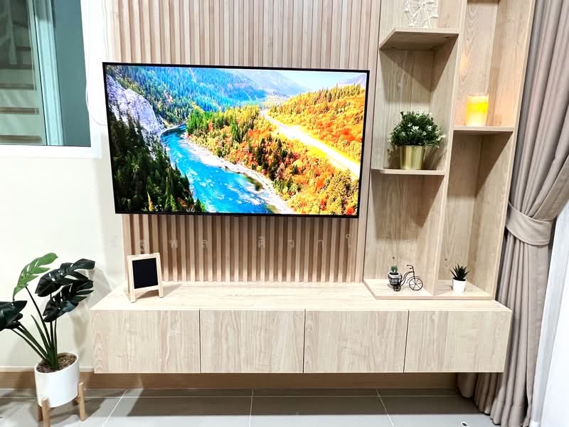 Golden Town Sukhumvit-Bearing Station, Samut Prakan, Soi Tesabansamrongtai 6, Sam Rong, Phra Pra Daeng, Samut Prakan, 2 Bedrooms, 115 sqm, Townhouse For Rent, by Rattapon Sivamok, 500426575 - DDproperty.com