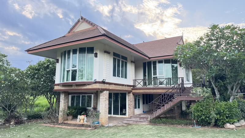 ฮอลิเดย์ปาร์ค(บ.หนองมะค่า), Nakhon Ratchasima, Pak Chong, Nakhon Ratchasima, 4 Bedrooms, 151 sqm, Single Detached House For Sale, by ธนณัฎฐ์ ศตายุสกุลวงศ์, 500426584 - DDproperty.com