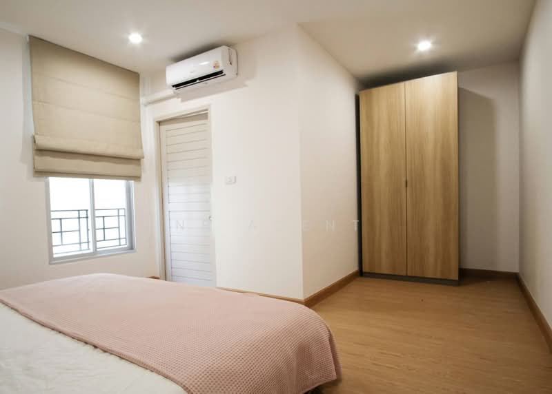 Baan Klang Muang British Town Srinakarin, Samut Prakan, Soi Baan Klang Muang British Town Srinakarin, Bang Kaeo, Bang Plee, Samut Prakan, 3 Bedrooms, 230 sqm, Townhouse For Rent, by NR agent, 500426587 - DDproperty.com