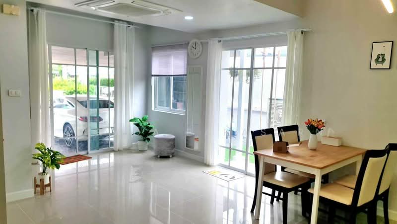 The Village Bangna KM.10 Samut Prakan : เดอะ วิลเลจ บางนา กม.10 สมุทรปราการ, สมุทรปราการ, บางพลีใหญ่, บางพลี, สมุทรปราการ, 135 ตร.ม., บ้านเดี่ยว ให้เช่า, โดย Airada Parasarn, 500426605 - DDproperty.com