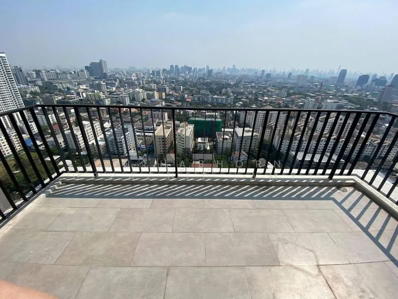 The Issara Ladprao, Bangkok, 296 Ladpao Road, Jom Phon, Chatuchak, Bangkok, 2 Bedrooms, 87 sqm, Condo For Rent, by Juthabhorn Uppachit (Amy), 500426650 - DDproperty.com