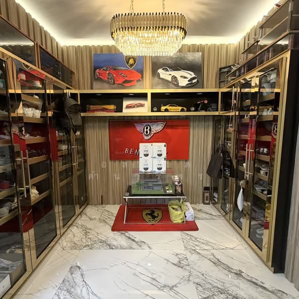 ขายบ้านเดี่ยว Luxury Modern นาคนิวาส–ลาดพร้าว | บ้านสร้างเอง 2 ชั้น 92 ตร.ว. พื้นที่ใช้สอย 500 ตร.ม., กรุงเทพ, ลาดพร้าว, กรุงเทพ, 500 ตร.ม., บ้านเดี่ยว ขาย, โดย อลงกต คำนวรพร, 500426671 - DDproperty.com