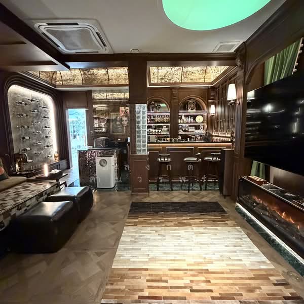 ขายบ้านเดี่ยว Luxury Modern นาคนิวาส–ลาดพร้าว | บ้านสร้างเอง 2 ชั้น 92 ตร.ว. พื้นที่ใช้สอย 500 ตร.ม., กรุงเทพ, ลาดพร้าว, กรุงเทพ, 500 ตร.ม., บ้านเดี่ยว ขาย, โดย อลงกต คำนวรพร, 500426671 - DDproperty.com