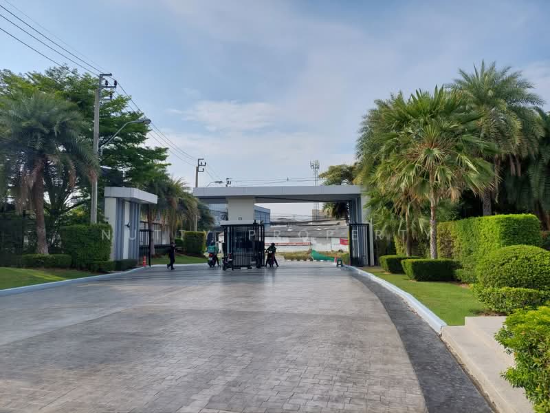 แกรนด์ บางกอก บูเลอวาร์ด พระราม 9 – ศรีนครินทร์ : Grand Bangkok Boulevard Rama 9 - Srinakarindra, กรุงเทพ, ซอยกรุงเทพกรีฑา17 ทับช้าง, สะพานสูง, กรุงเทพ, 200 ตร.ม., บ้านเดี่ยว ขาย, โดย Nutty Property, 500426673 - DDproperty.com