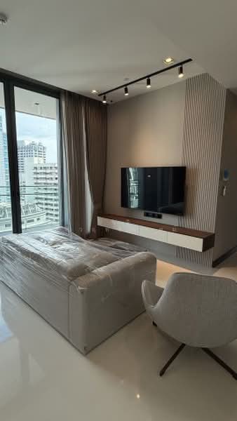 Q1 Sukhumvit, Bangkok, 1 Sukhumvit Road, Khlong Toei, Bangkok, 2 Bedrooms, 92 sqm, Condo For Rent, by บุญชู อัศวฤทธิพรหม์, 500426694 - DDproperty.com