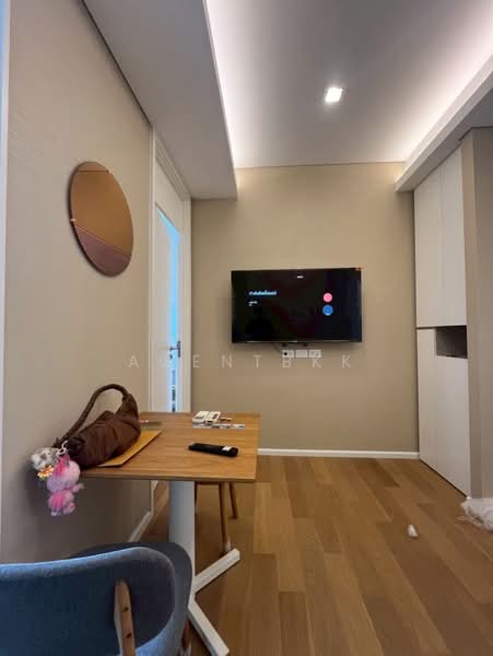 The Saint Residences Ladprao, Bangkok, 588 Vibhavadi-Rangsit Road, Jom Phon, Chatuchak, Bangkok, 1 Bedroom, 31 sqm, Condo For Rent, by Agentbkk, 500426708 - DDproperty.com