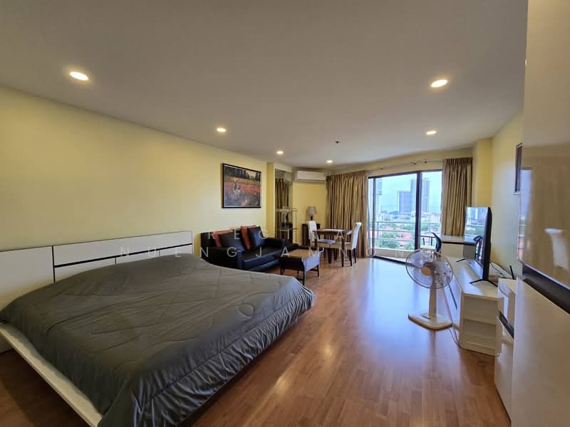 View Talay 2, Chon Buri (Pattaya), Thap Phraya Road, Nong Pru, Bang Lamung (Pattaya), Chon Buri (Pattaya), Studio, 40 sqm, Condo For Sale, by Regina Nuengjamnong, 500426740 - DDproperty.com