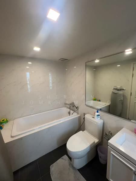 Maestro 01 Sathorn-Yenakat, Bangkok, 14 Yen Akat Road, Thung Maha Mek, Sathon, Bangkok, 3 Bedrooms, 138 sqm, Condo For Rent, by Sherwan Jomkhamsing, 500426741 - DDproperty.com