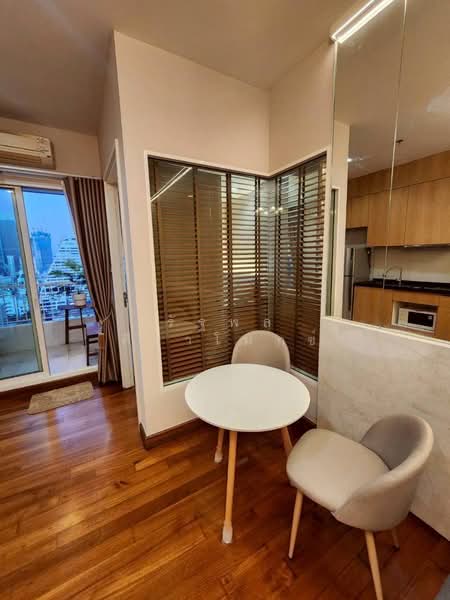 Ivy Sathorn 10 : ไอวี่ สาทร 10, กรุงเทพ, 88 ซอยสาทร 12 ถนนสาทร, สีลม, บางรัก, กรุงเทพ, 40 ตร.ม., คอนโด ให้เช่า, โดย รัฐพล ศิวาโมกข์, 500426761 - DDproperty.com