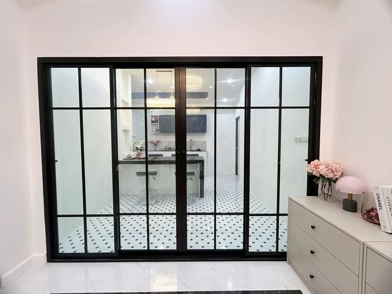 Classic home Sriracha, Chon Buri (Pattaya), ไร่กล้วย, Surasak, Si Racha, Chon Buri (Pattaya), 2 Bedrooms, 85 sqm, Single Detached House For Sale, by ลุลิตตา อินทร์โพ, 500426797 - DDproperty.com