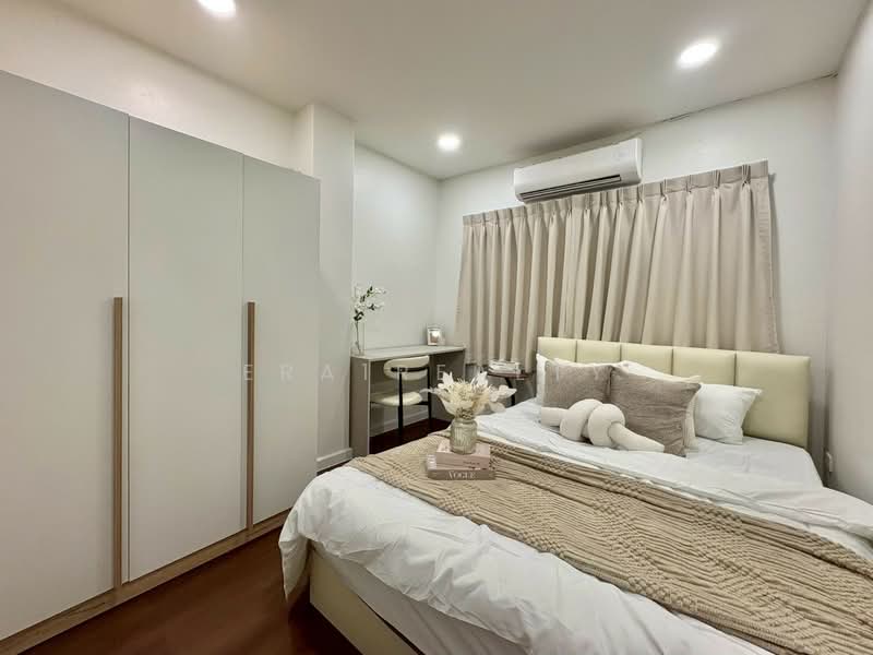 Jh072611 ทาวน์โฮมห้วยขวาง 5นอน4น้ำ ให้เช่า 100K Line OA: @era1realty, กรุงเทพ, ประชาราษฎร์บำเพ็ญ, ห้วยขวาง, กรุงเทพ, 400 ตร.ม., บ้านเดี่ยว ให้เช่า, โดย ERA1REALTY, 500426812 - DDproperty.com