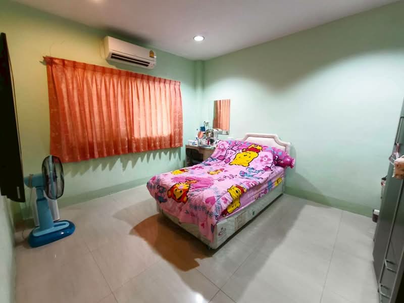 Shophouse for Sale, near BTS Phonimit, Bangkok, Bukkalo, Thon Buri, Bangkok, 6 Bedrooms, 250 sqm, Townhouse For Sale, by จิตติมา TT, 500426851 - DDproperty.com