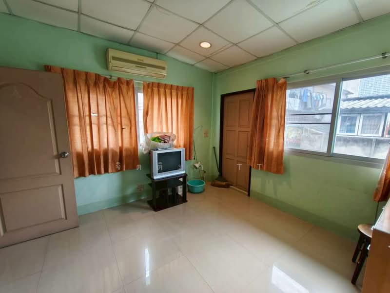 Shophouse for Sale, near BTS Phonimit, Bangkok, Bukkalo, Thon Buri, Bangkok, 6 Bedrooms, 250 sqm, Townhouse For Sale, by จิตติมา TT, 500426851 - DDproperty.com