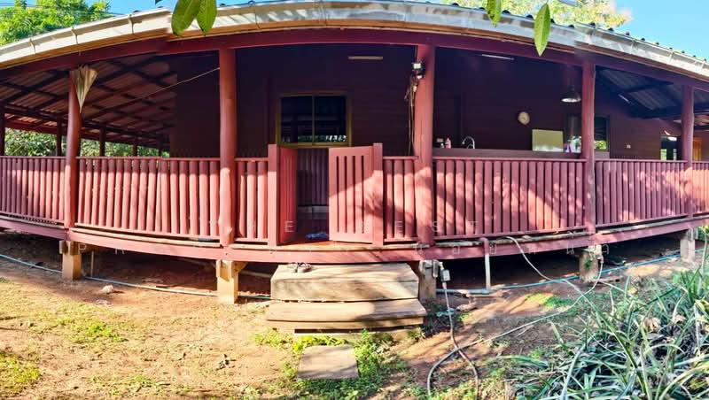 บ้านเดี่ยวพร้อมที่ดินท่าปลา อุตรดิตถ์, Uttaradit, Pha Luat, Tha Pla, Uttaradit, 2 Bedrooms, 299 sqm, Single Detached House For Sale, by The Best Property น้อยหน่า, 500426863 - DDproperty.com