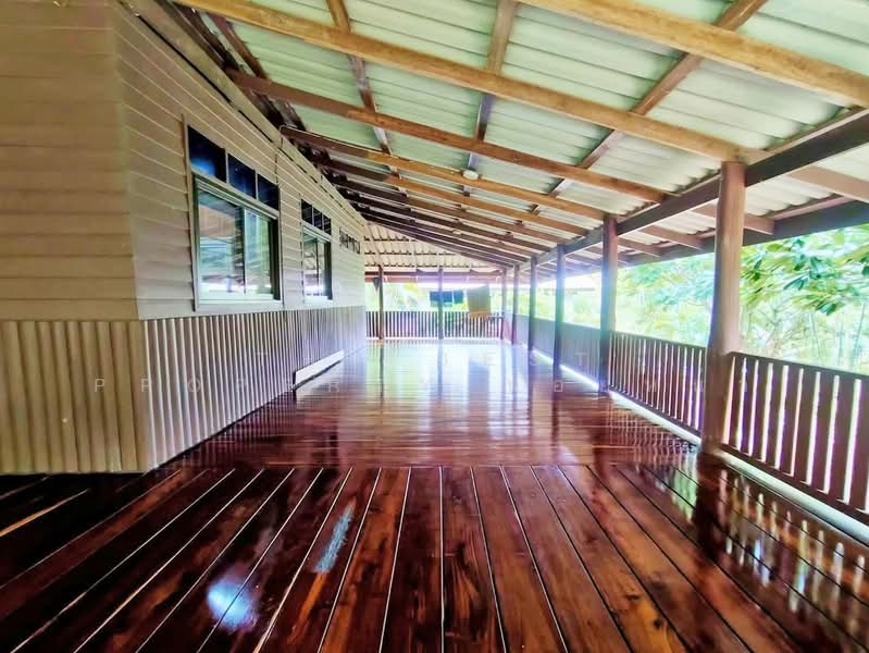 บ้านเดี่ยวพร้อมที่ดินท่าปลา อุตรดิตถ์, Uttaradit, Pha Luat, Tha Pla, Uttaradit, 2 Bedrooms, 299 sqm, Single Detached House For Sale, by The Best Property น้อยหน่า, 500426863 - DDproperty.com