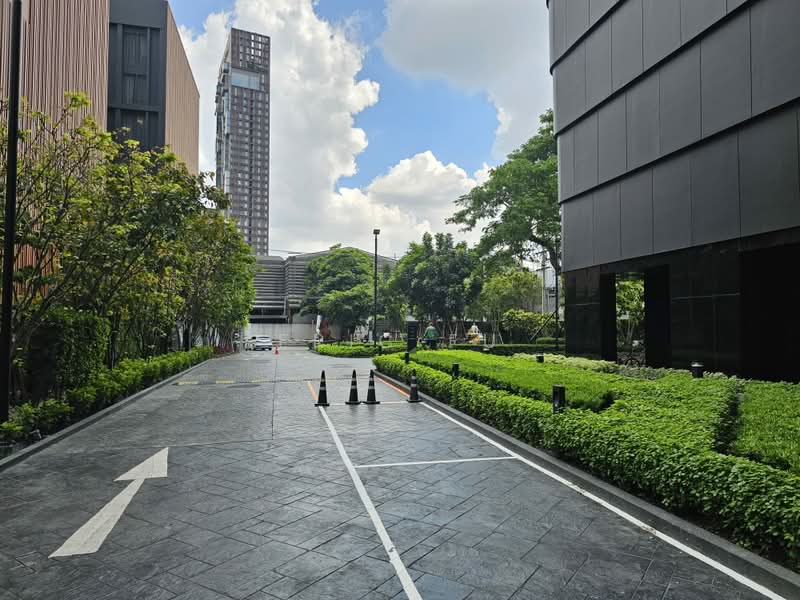 IDEO Q Sukhumvit 36, Bangkok, Soi Sukhumvit 36, Khong Tan, Khlong Toei, Bangkok, 1 Bedroom, 45 sqm, Condo For Rent, by Eric Fu, 500426865 - DDproperty.com