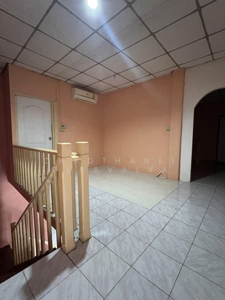 Thai Somboon Prachuutit 90, Samut Prakan, Ban Khlong Suan, Phra Samut Jadee, Samut Prakan, 7 Bedrooms, 427 sqm, Townhouse For Sale, by Chadthanee Debavalya, 500426879 - DDproperty.com