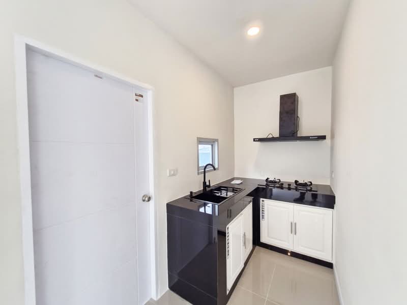 Atoll Maldives Beach Srinakarin-Wongwaen, Samut Prakan, Nam Daeng Road, Bangphli Yai, Bang Plee, Samut Prakan, 3 Bedrooms, 120 sqm, Single Detached House For Sale, by ปุณณภา นารานนทชัย, 500426887 - DDproperty.com