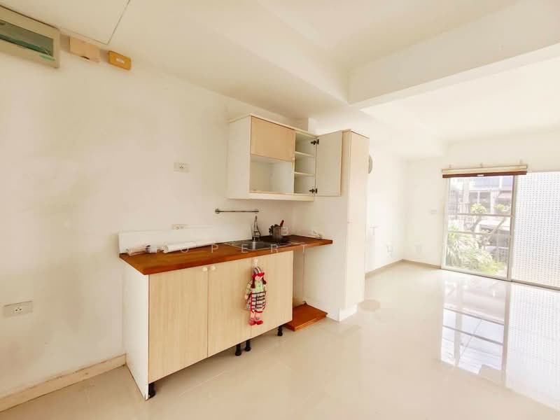Villaggio Rama 2, Bangkok, Soi Bang Kradi 35/1, Samae Dam, Bang Khun Thian, Bangkok, 2 Bedrooms, 100 sqm, Townhouse For Sale, by The Best Property นุช, 500426888 - DDproperty.com