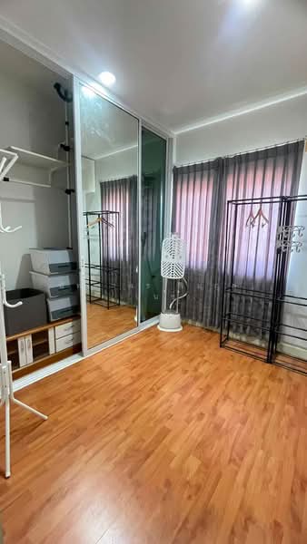 Vista 180 Thepharak-Wongwaen : วิสต้า วันเอทโอ เทพารักษ์-วงแหวน, สมุทรปราการ, เทพารักษ์, เมืองสมุทรปราการ, สมุทรปราการ, 120 ตร.ม., ทาวน์เฮ้าส์ ให้เช่า, โดย นัทยาพร พึ่มกุล (เบนซ์), 500426892 - DDproperty.com