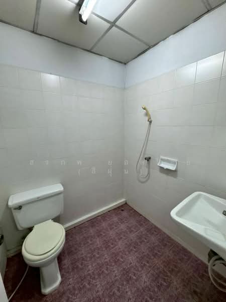 อุดมมิตรวิลล่า, Bangkok, Lat Yao, Chatuchak, Bangkok, 4 Bedrooms, 80 sqm, Townhouse For Sale, by สรภพ ยอดไชย (สีฝุ่น), 500426893 - DDproperty.com