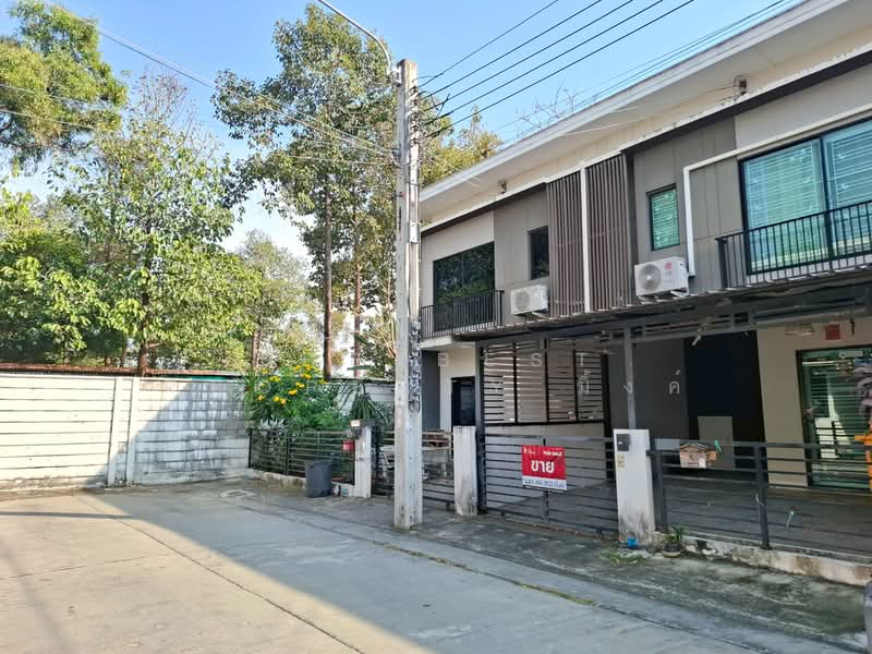 เดอะ คอนเนค สุวรรณภูมิ 3, Samut Prakan, Rachathewa, Bang Plee, Samut Prakan, 3 Bedrooms, 100 sqm, Townhouse For Sale, by The Best Property มิ้งค์, 500426900 - DDproperty.com