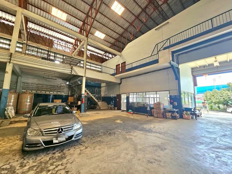 ให้เช่าโรงงานและโกดัง ลาดกระบัง, กรุงเทพ, ทับยาว, ลาดกระบัง, กรุงเทพ, 2,410 ตร.ม., โกดัง-โรงงาน ให้เช่า, โดย สรภพ ยอดไชย (สีฝุ่น), 500426905 - DDproperty.com