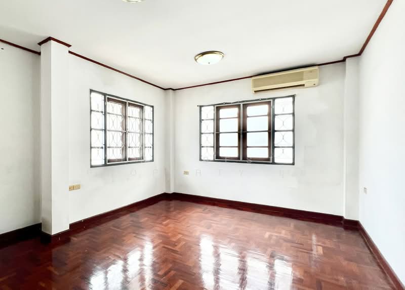 Wararom Phetkasem 81 (Bangbon 5), Bangkok, Bang Bon 5 Road, Bang Bon, Bangkok, 4 Bedrooms, 320 sqm, Single Detached House For Sale, by The Best Property ยุ้ย, 500426907 - DDproperty.com