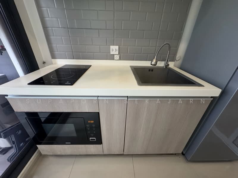 The Tree Charan 30, Bangkok, 256 46 Charan Sanit Wong Rd, Ban Chang Lo, Bangkok Noi, Bangkok, 2 Bedrooms, 45 sqm, Condo For Rent, by Supaporn Sekajarn, 500426937 - DDproperty.com