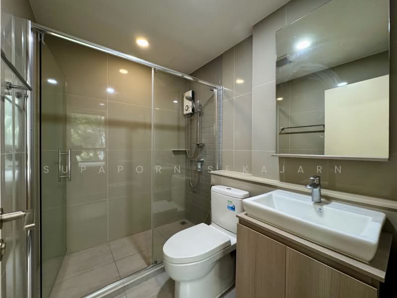 The Tree Charan 30, Bangkok, 256 46 Charan Sanit Wong Rd, Ban Chang Lo, Bangkok Noi, Bangkok, 2 Bedrooms, 45 sqm, Condo For Rent, by Supaporn Sekajarn, 500426937 - DDproperty.com