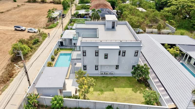 Luxury pool villa for sale near Mabprachan Lake, Chon Buri (Pattaya), Poong, Bang Lamung (Pattaya), Chon Buri (Pattaya), 5 Bedrooms, 633 sqm, Villa For Sale, by Chaweewan Puekpong, 500426978 - DDproperty.com