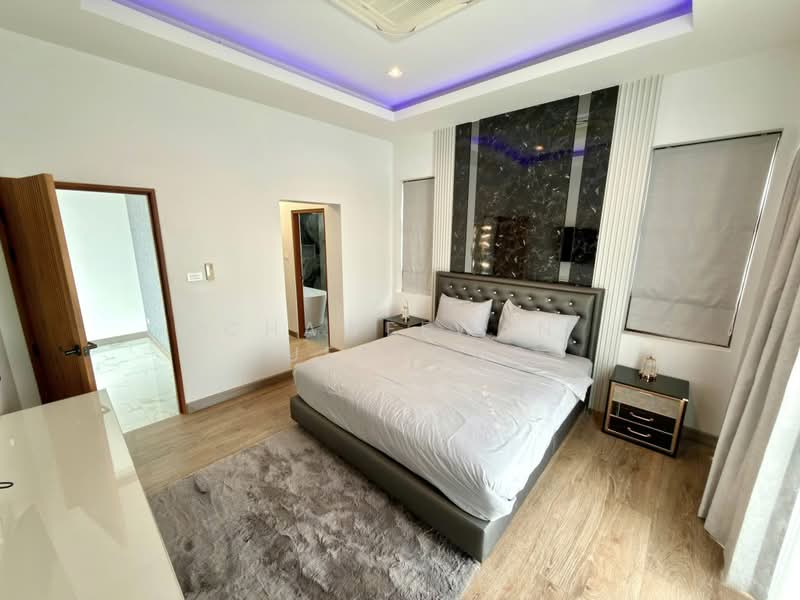 Luxury pool villa for sale near Mabprachan Lake, Chon Buri (Pattaya), Poong, Bang Lamung (Pattaya), Chon Buri (Pattaya), 5 Bedrooms, 633 sqm, Villa For Sale, by Chaweewan Puekpong, 500426978 - DDproperty.com