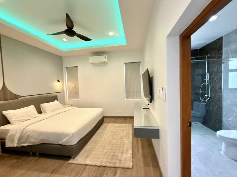 Luxury pool villa for sale near Mabprachan Lake, Chon Buri (Pattaya), Poong, Bang Lamung (Pattaya), Chon Buri (Pattaya), 5 Bedrooms, 633 sqm, Villa For Sale, by Chaweewan Puekpong, 500426978 - DDproperty.com