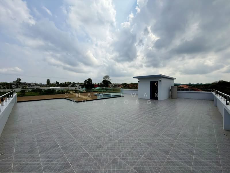 Luxury pool villa for sale near Mabprachan Lake, Chon Buri (Pattaya), Poong, Bang Lamung (Pattaya), Chon Buri (Pattaya), 5 Bedrooms, 633 sqm, Villa For Sale, by Chaweewan Puekpong, 500426978 - DDproperty.com
