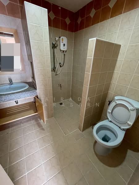 Baan Klang Muang Ratchada-Mengjai, Bangkok, Wang Thonglang, Bangkok, 4 Bedrooms, 132 sqm, Townhouse For Rent, by Airada Parasarn, 500427011 - DDproperty.com