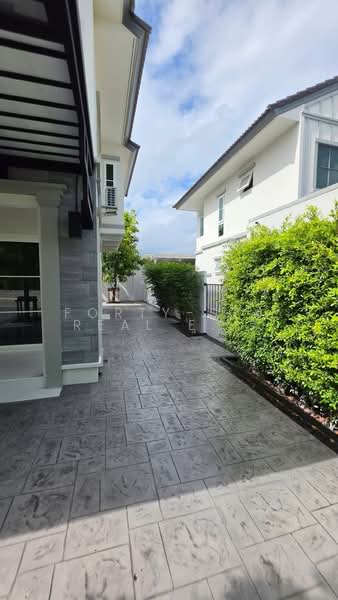 Villaggio 3 Srinakarin-Bangna, Samut Prakan, Bang Kaeo, Bang Plee, Samut Prakan, 3 Bedrooms, 150 sqm, Single Detached House For Rent, by Forty-Six Real Estate Group, 500427016 - DDproperty.com
