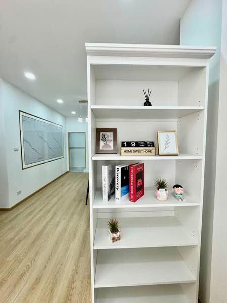 ขายบ้านเดี่ยวรีโนเวทใหม่ หลังมุม สไตล์มินิมอล ม.คลาสสิคโฮม2 ไร่กล้วย ศรีราชา, Chon Buri (Pattaya), Surasak, Si Racha, Chon Buri (Pattaya), 3 Bedrooms, 160 sqm, Single Detached House For Sale, by Dusit Saengfa, 500427023 - DDproperty.com