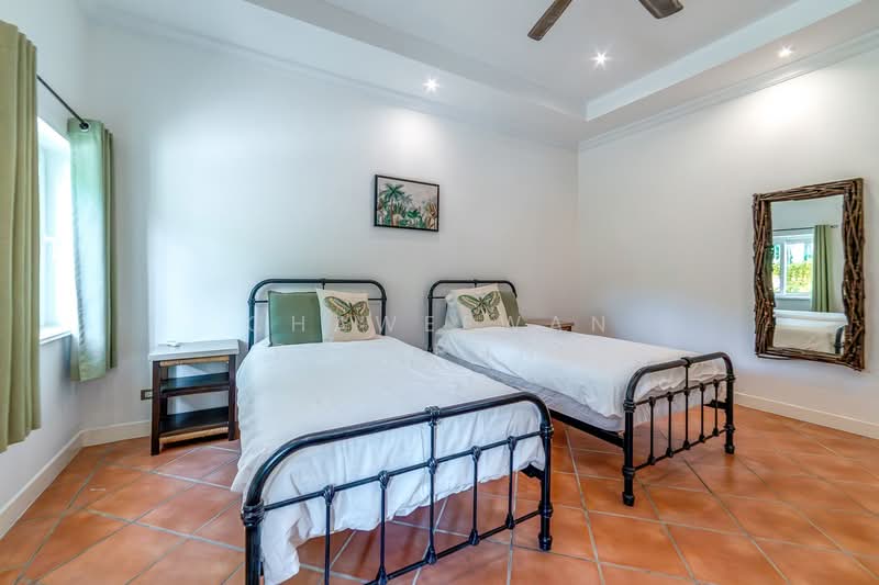 Elegant 5-bedroom, 6-bathroom villa set on 1.3 rai of land, Chon Buri (Pattaya), Huai Yai, Bang Lamung (Pattaya), Chon Buri (Pattaya), 5 Bedrooms, 550 sqm, Villa For Sale, by Chaweewan Puekpong, 500427046 - DDproperty.com
