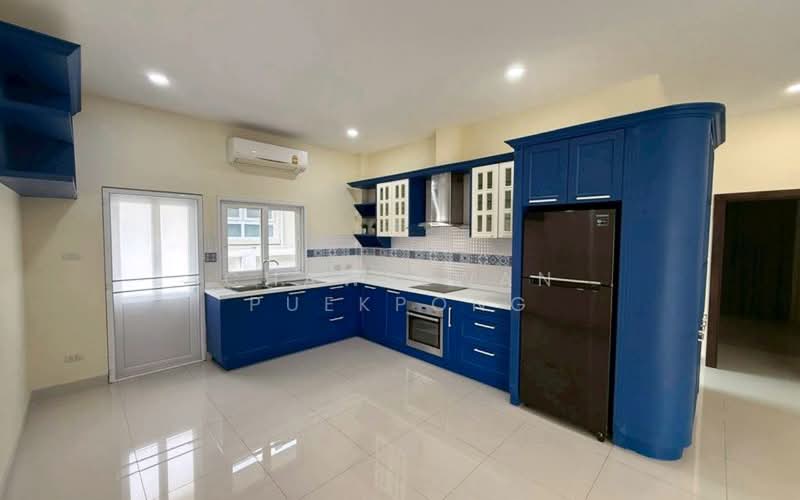 Baan Dusit Pattaya Hill, Chon Buri (Pattaya), Na Chom Thian, Sattahip, Chon Buri (Pattaya), 3 Bedrooms, 350 sqm, Single Detached House For Sale, by Chaweewan Puekpong, 500427048 - DDproperty.com