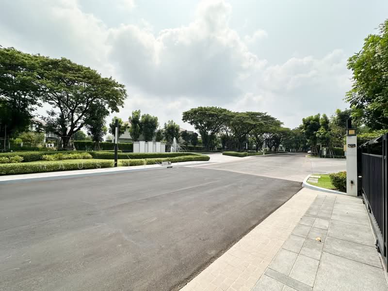 Grand Bangkok Boulevard Ratchaphruek-Charan, Bangkok, 31/4 M.13 Ratchapruk, Bang Ra Mat, Taling Chan, Bangkok, 4 Bedrooms, 588 sqm, Single Detached House For Sale, by Haus Living Estate, 500427049 - DDproperty.com