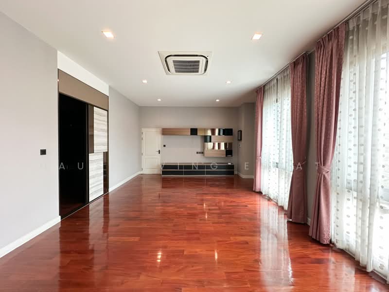 Grand Bangkok Boulevard Ratchaphruek-Charan, Bangkok, 31/4 M.13 Ratchapruk, Bang Ra Mat, Taling Chan, Bangkok, 4 Bedrooms, 588 sqm, Single Detached House For Sale, by Haus Living Estate, 500427049 - DDproperty.com