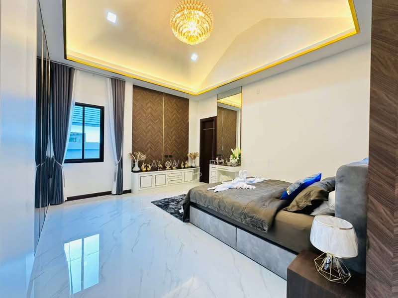 New Pool villa in Pong Area, Chon Buri (Pattaya), Poong, Bang Lamung (Pattaya), Chon Buri (Pattaya), 3 Bedrooms, 300 sqm, Single Detached House For Sale, by Chaweewan Puekpong, 500427050 - DDproperty.com