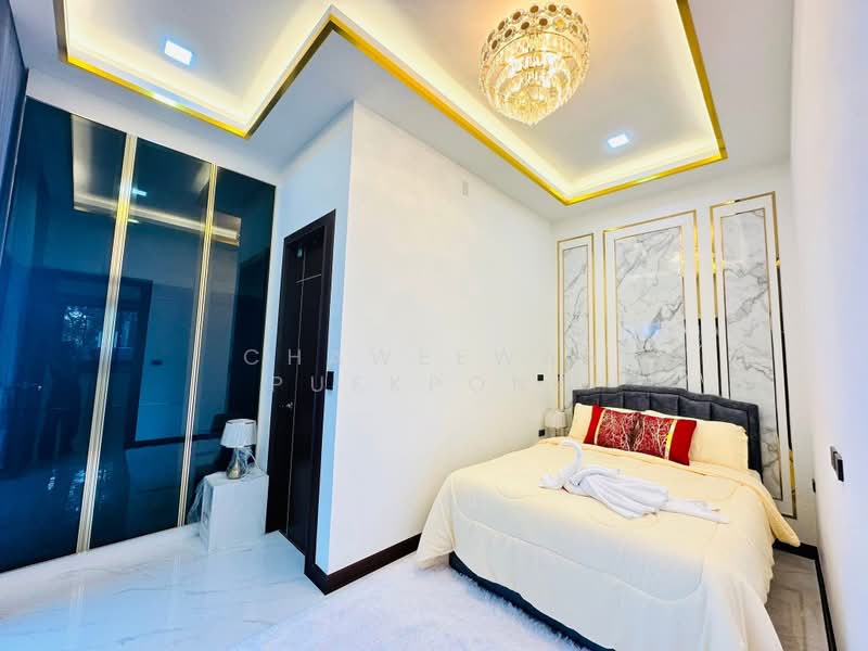 New Pool villa in Pong Area, Chon Buri (Pattaya), Poong, Bang Lamung (Pattaya), Chon Buri (Pattaya), 3 Bedrooms, 300 sqm, Single Detached House For Sale, by Chaweewan Puekpong, 500427050 - DDproperty.com
